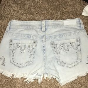 Daytrip jean shorts!